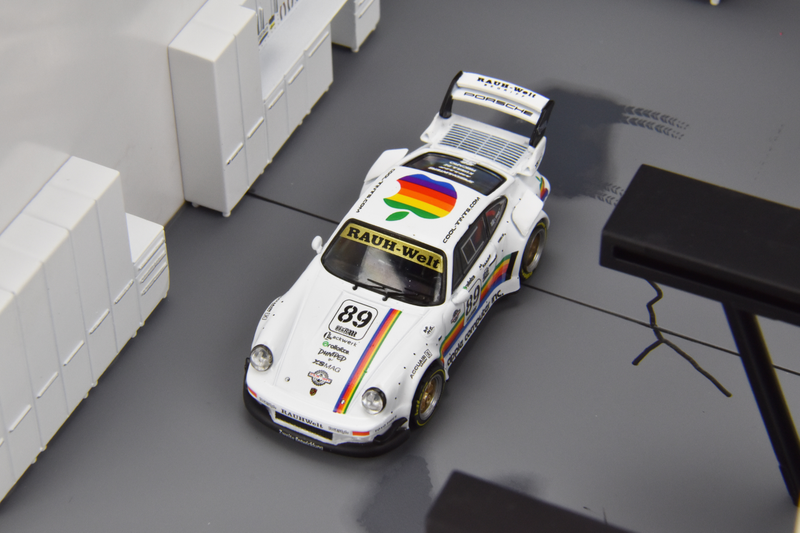 Illustration for article titled Works Wednesday: 1/64 Tarmac Works RWB 930 Apple Edition